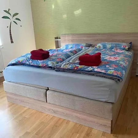 Apartment Mitten Im Ruhrgebiet Immer Willkommen, Wlan , Netflix, Parking Free, 100m2 Flat