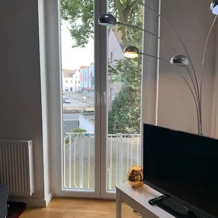 Apartment Mitten Im Ruhrgebiet Immer Willkommen, Wlan , Netflix, Parking Free, 100m2 Flat