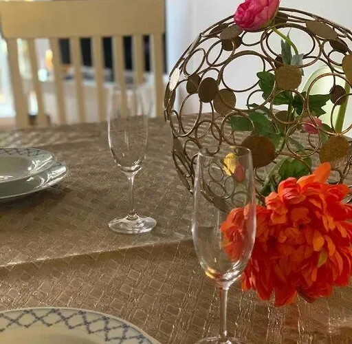 Mitten Im Ruhrgebiet Immer Willkommen, Wlan , Netflix, Parking Free, 100m2 Flat * Oberhausen (North Rhine-Westphalia)