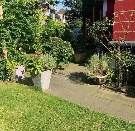 Mitten Im Ruhrgebiet Immer Willkommen, Wlan , Netflix, Parking Free, 100m2 Flat *